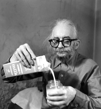 78_collector_harrysmith_ginsburg Famous eccentric 78 collector Harry Smith compiled the first 78 reissue on vinyl, 1952's "Anthology of American Folk Music." Here, he pours milk in New York City in 1985. (Photo by Allen Ginsberg, courtesy of the Allen Ginsberg Trust, from "Do Not Sell at Any Price")