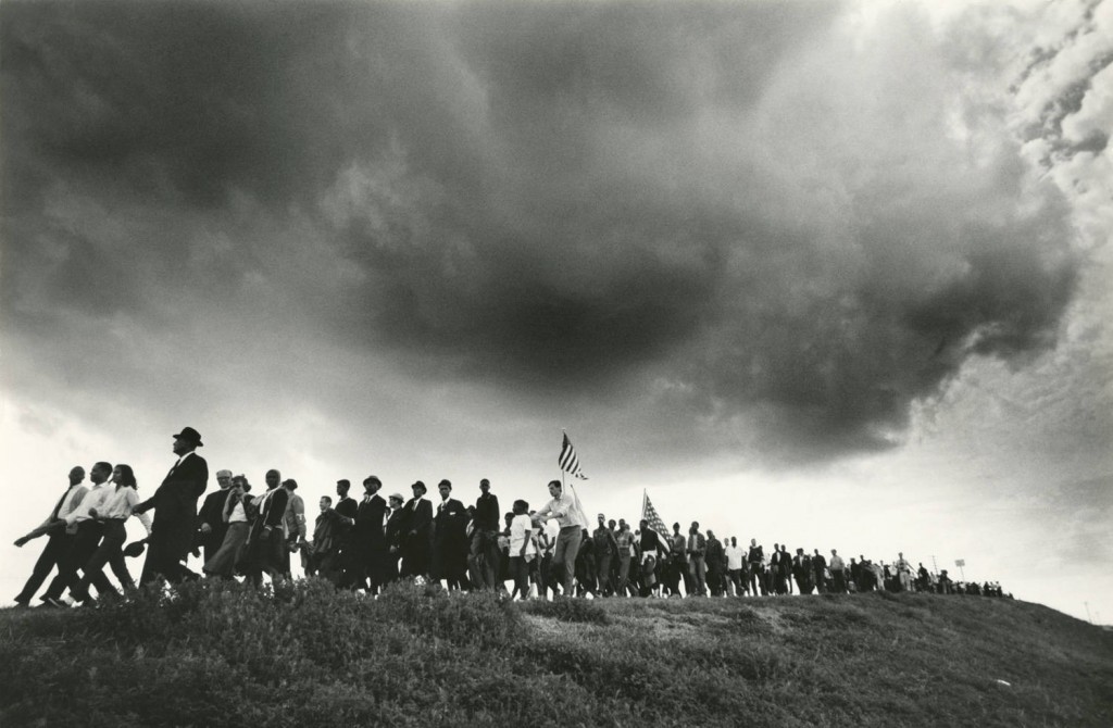An iconic photo of the 1965 march from Selma to Montgomery by James Karales. © The Estate of James Karales, courtesy of Mrs. Monica Karales.
