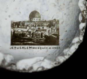 A souvenir Stanhope from Jerusalem. Photographed by Sol Legault. Courtesy of The Kinsey Institute for Research in Sex, Gender, and Reproduction.
