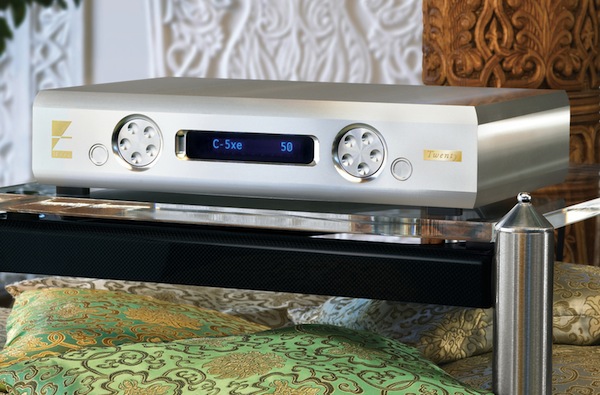 Ayre's KX-R Twenty may be the first solid-state amplifier to reproduce a classic vacuum-tube sound.