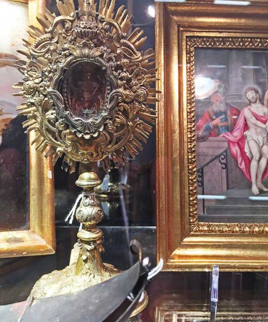 This elaborate reliquary supposedly contains toothpick-sized pieces of the original crucifix.