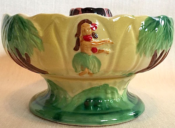 Orchids of Hawaii—a restaurant supply company based in the Bronx that distributed objects made in Japan—sold this hula-girl scorpion bowl to tiki restaurants around the United States starting in the 1960s.